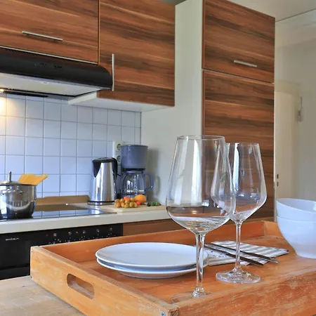Fischerhaus Whg Sommerbrise * Neukloster